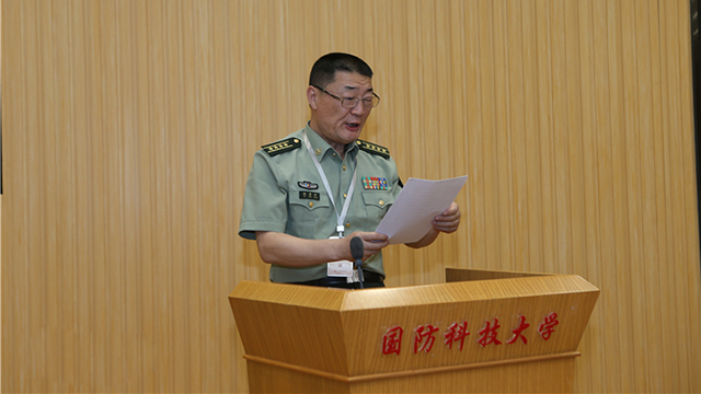 徐貴祥：軍營(yíng)不能沒(méi)有詩(shī)歌