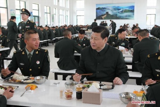 習(xí)近平彭麗媛恩愛(ài)家庭照片曝光